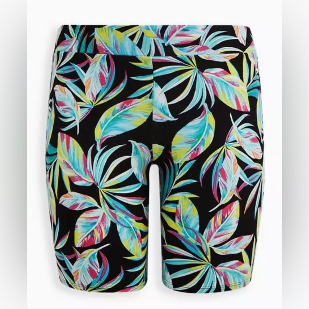 Torrid Size 5 black and neon bike shorts